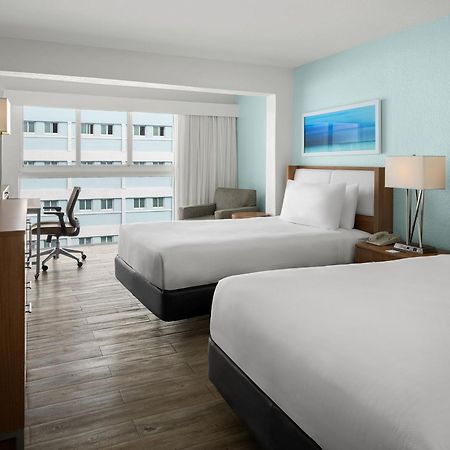 Courtyard By Marriott Nassau Downtown/Junkanoo Beach Eksteriør billede