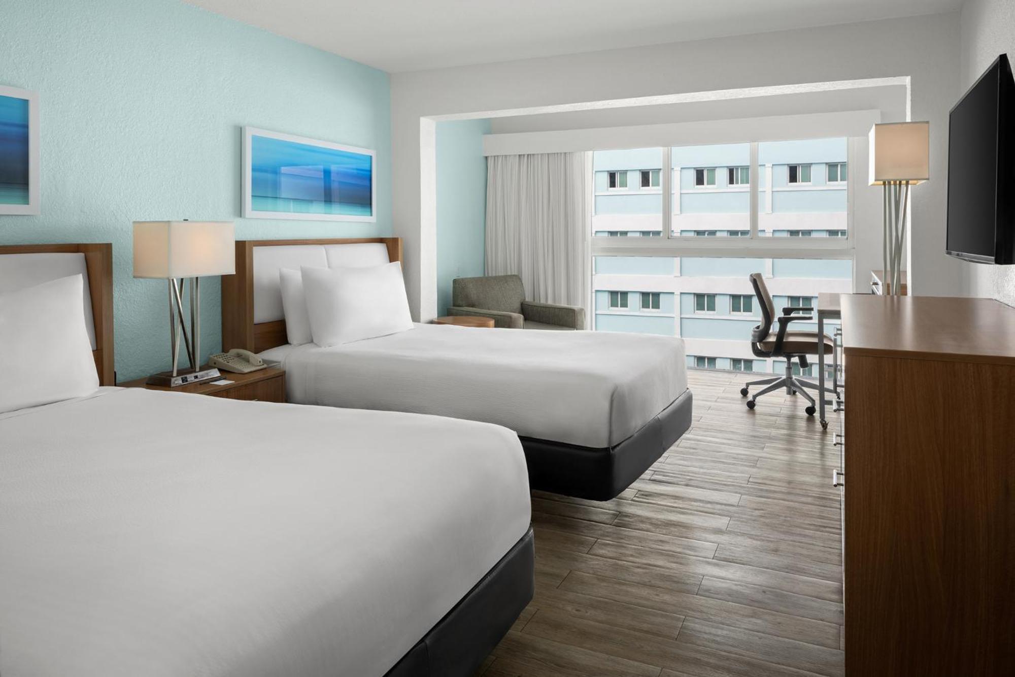 Courtyard By Marriott Nassau Downtown/Junkanoo Beach Eksteriør billede